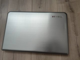 Portatile Toshiba i7 16GB RAM 1TB Nvidia 4700MQ 17"