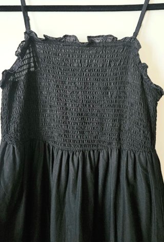 Maxivestido negro tirantes