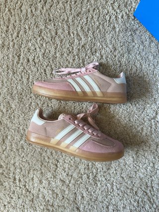Zapatillas Adidas "Gazelle Rosas"