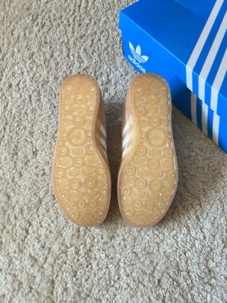 Zapatillas Adidas "Gazelle Rosas"