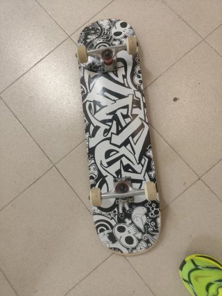 Skate casi sin uso