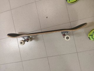 Skate casi sin uso