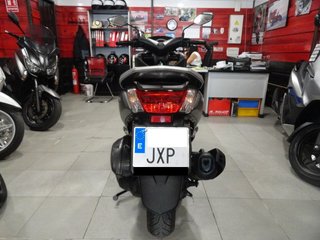 Yamaha N-MAX 125