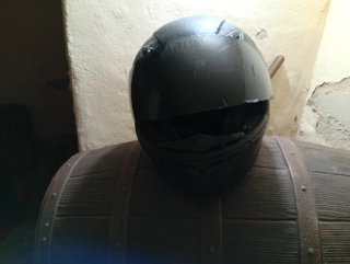 Casco de moto AGV negro