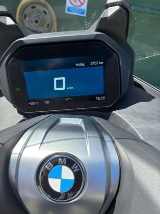 BMW C400GT MAXI SCOOTER NEGRA