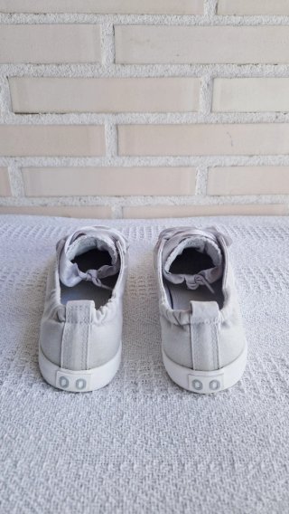 Zapatillas Coolway grises con lazo