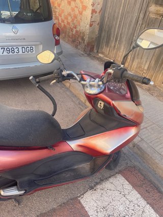 Honda PCX Naranja/Rojo