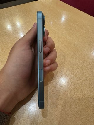 iPhone 16 Verde