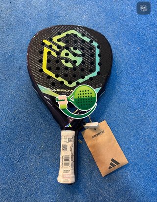 Pala de pádel Adidas Arrow Hexa 2026