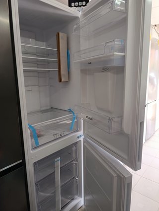 NEVERA COMBI NO FROST BEKHEN