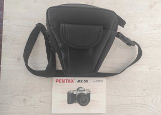 Cámara Pentax MZ-50 carrete