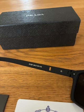 Occhiali da sole Prada neri