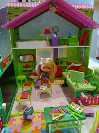 Escuela Barriguitas con Muñeca y Accesorios