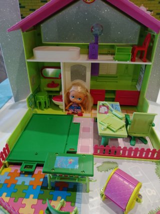 Escuela Barriguitas con Muñeca y Accesorios