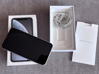iPhone XR 64GB Blanco de Segunda mano por 95 EUR en Terrassa