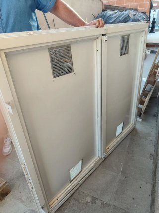 Cierre puertas aluminio blanco