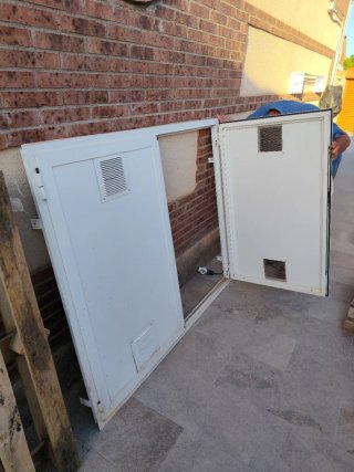 Cierre puertas aluminio blanco