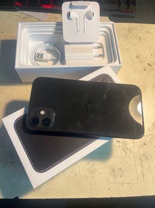 iPhone 11 64GB Negro