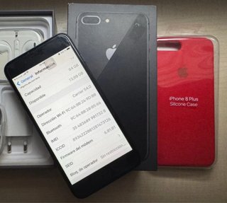 iPhone 8 Plus Negro 64Gb Completo