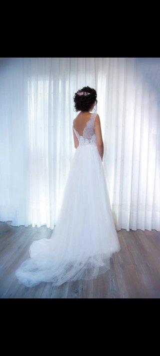 Vestido de Novia Blanco con Encaje Valerio Luna
