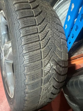 Llantas Ford Tourneo 17” 5x108 205 55 17 95