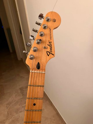 Fender Stratocaster Mexicana Blanca