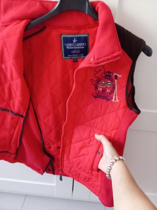 Chaleco Vale Cuatro Rojo Talla S