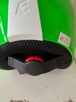 Casco de esquí infantil marca Eassun (Talla 48-51)