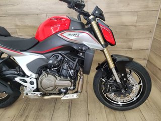 QJ MOTOR SRK 600 - Nueva a estrenar