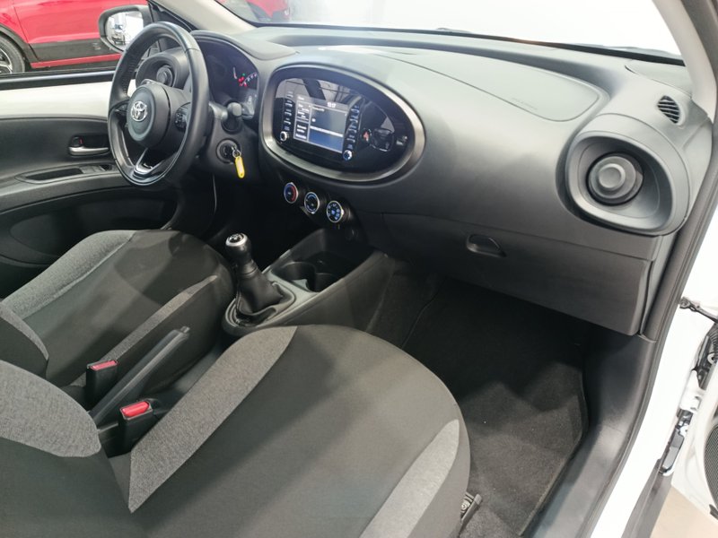 Toyota Aygo 2023, foto 10