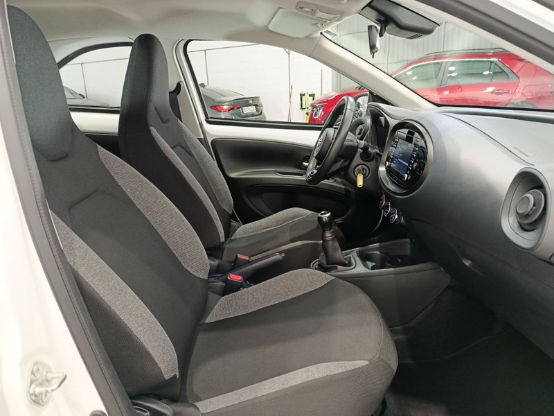 Toyota Aygo 2023, foto 13