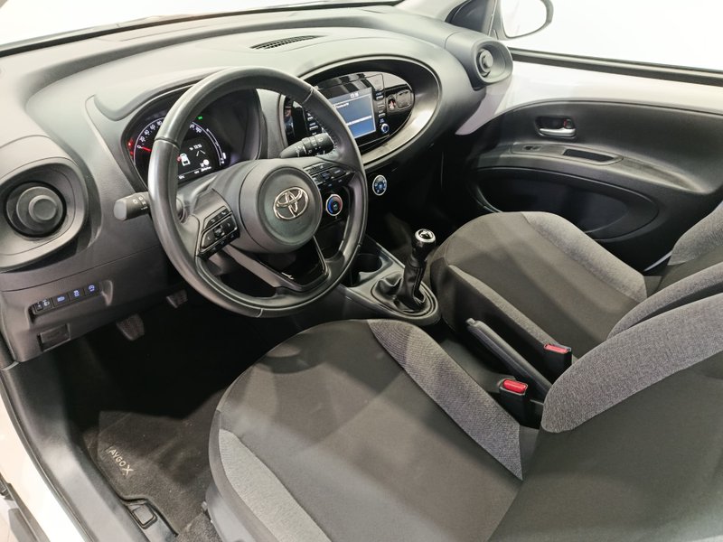Toyota Aygo 2023, foto 11