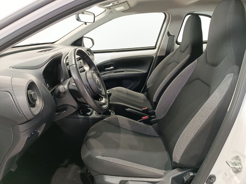 Toyota Aygo 2023, foto 14