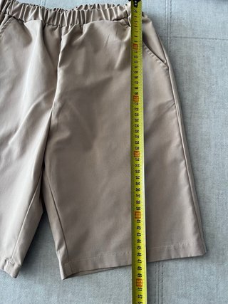 Pantalón corto camel