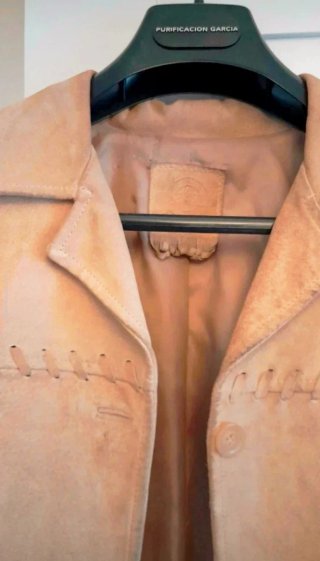 Chaqueta Stradivarius ante con flecos