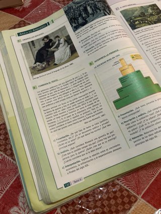 HMC historia del mundo contemporáneo, Bachillerato