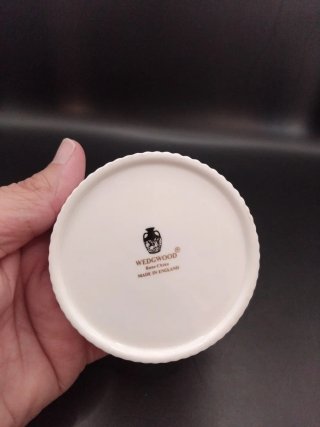 Caja joyero porcelana Wedgwood flores