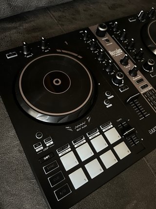 Mesa de mezclas Hercules DJControl Inpulse 300 MK2