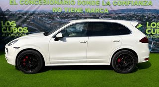 Porsche Cayenne 4.8 V8 Turbo Tiptronic