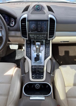 Porsche Cayenne 4.8 V8 Turbo Tiptronic