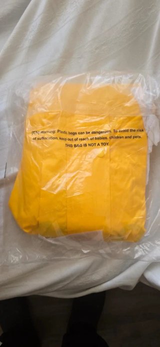 Mochila Glovo reparto nueva y chubasquero talla L
