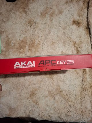 AKAI APC KEY 25 Controlador MIDI