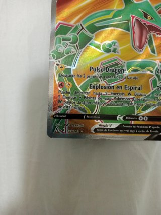 Carta Pokémon Rayquaza V 193/203