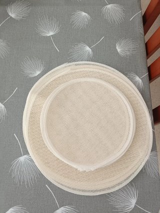 Apoyos de mesa beige
