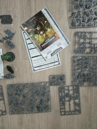 Warhammer 40,000 Venganza Oscura Edición Limitada