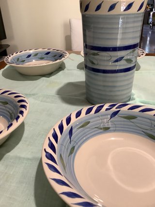 Servizio piatti ceramica decorata a mano