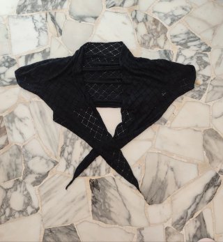 Coprispalle traforato nero