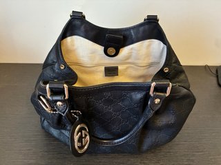 Bolso Gucci Sukey 211944 Piel negro Guccissima