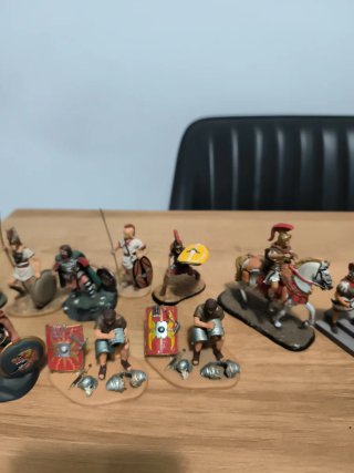 Lote soldados romanos plomo antiguos