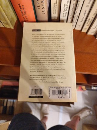 Una historia de amor y oscuridad